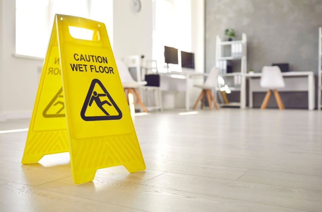 wet floor sign for aesthetic clinic risk assessment